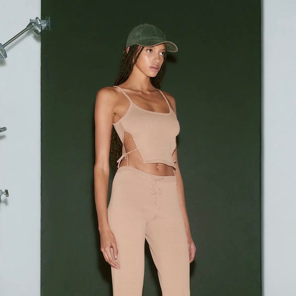 I AM GIA side tie stretch tank